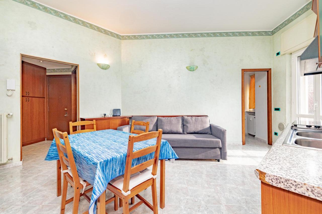 Casa Vicinissima All'Ospedale San Paolo Milano Exterior foto